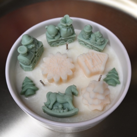 Świeca sojowa Świąteczna lokomotywa zielona