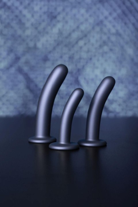 Smooth Silicone G-Spot Dildo - 7'' / 17 cm Ouch!